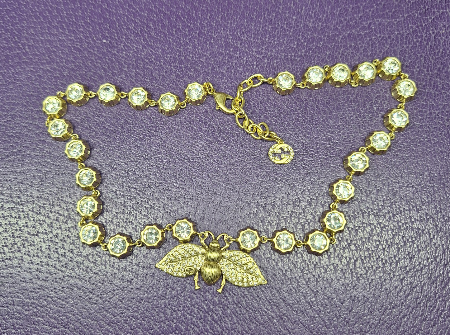 Necklace gold color. Stsmped . 38 +6 cm