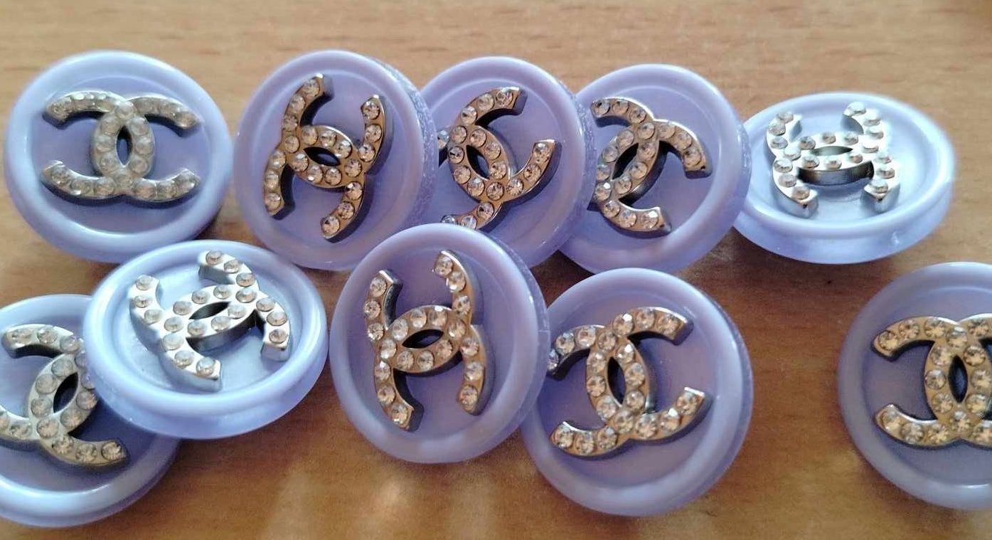Buttons violet & zircon 21 mm
