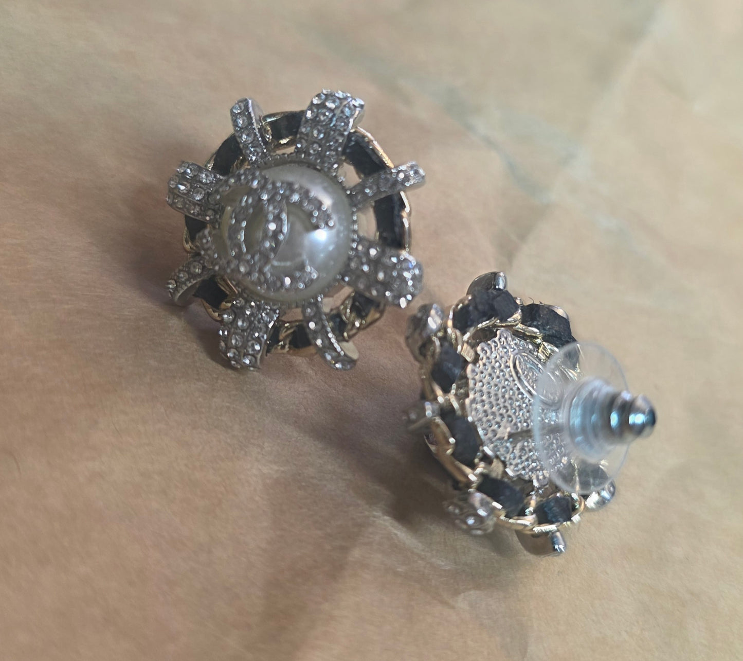 Earrings 22 mm, stamped