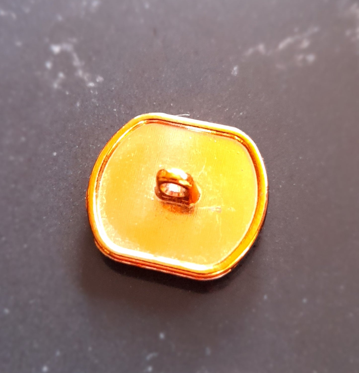 buttons gold/white 18/15 mm