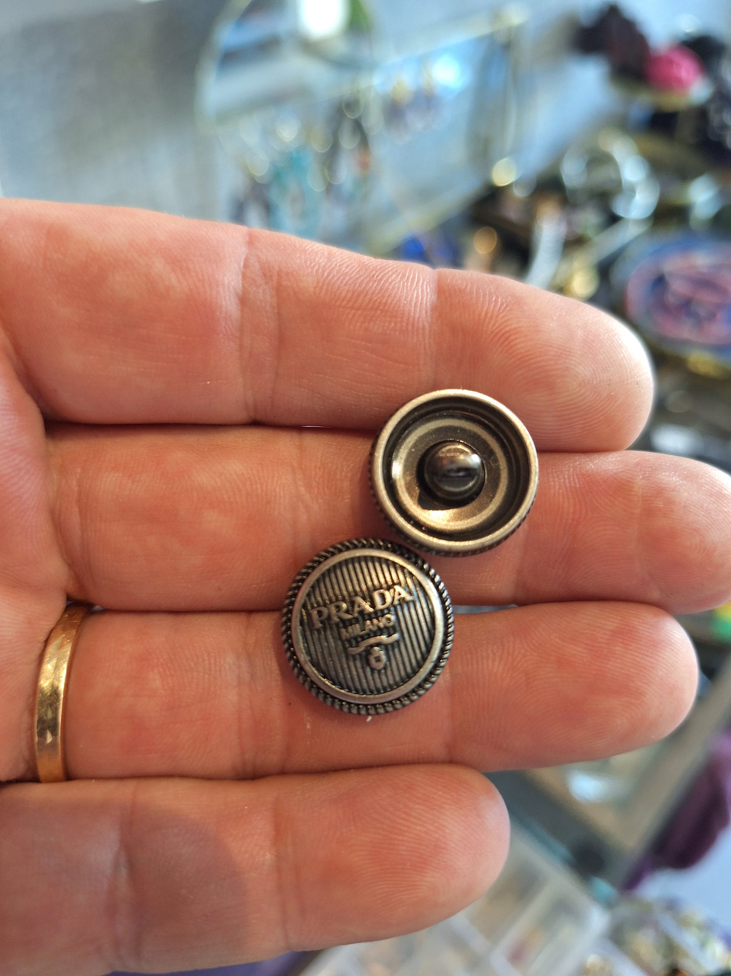 Buttons Prada 18 mm Gray silver