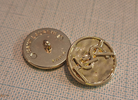 Buttons color gold 23 mm. 1 pieces