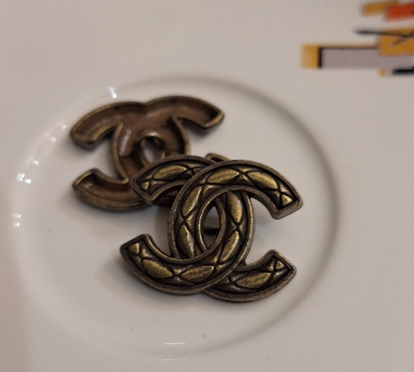 Buttons bronze 21/26 mm