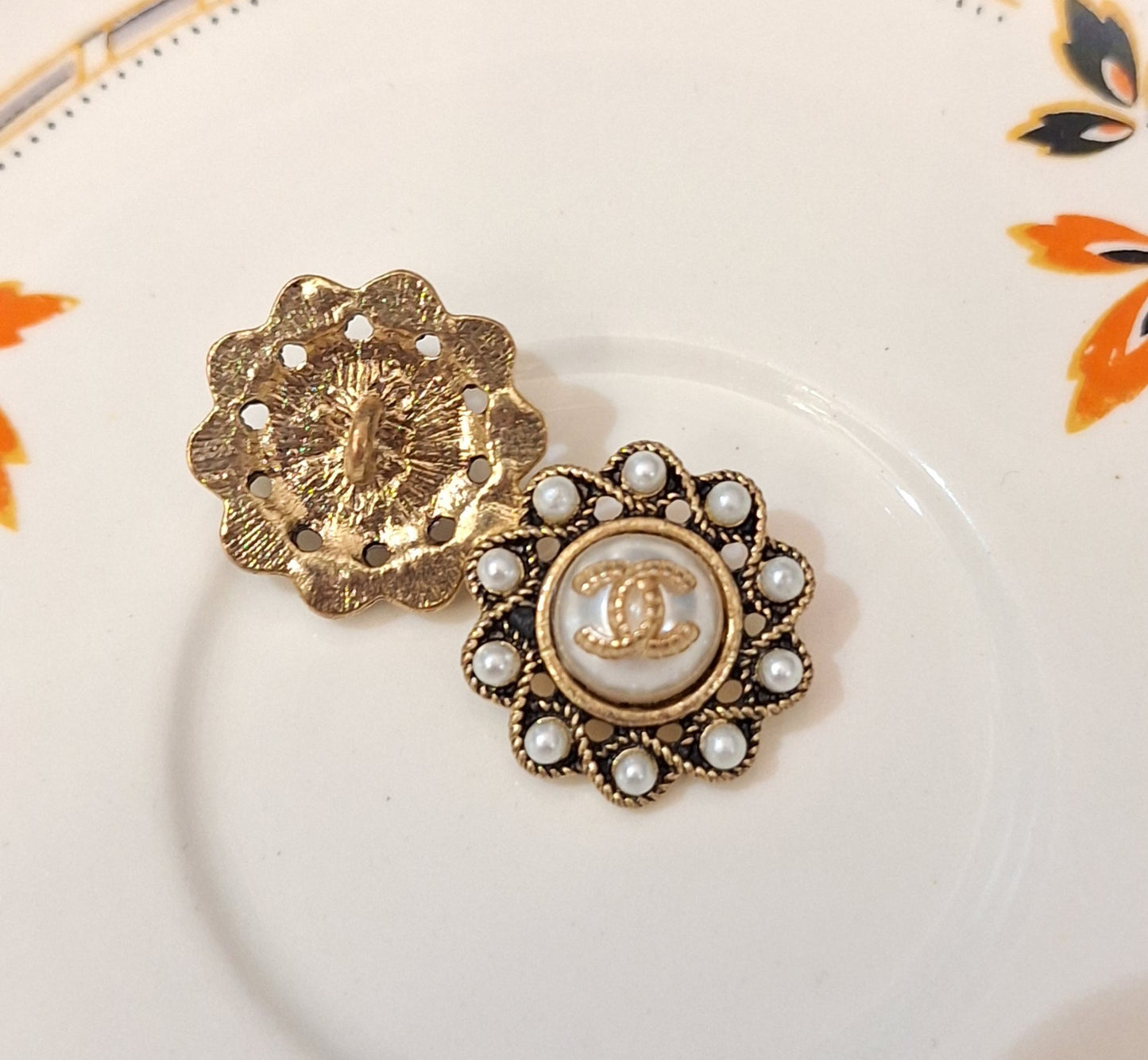 Buttons gold & pearls. 21 mm