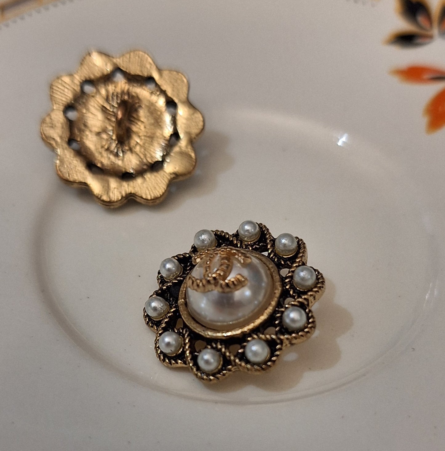 Buttons gold & pearls. 21 mm