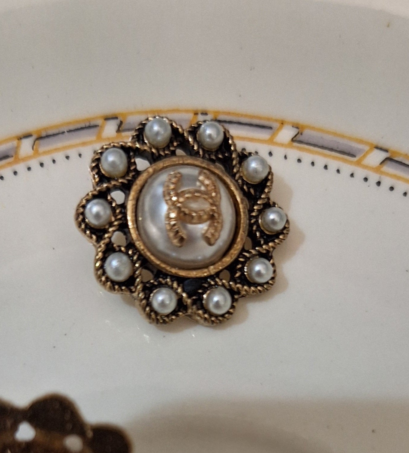 Buttons gold & pearls. 21 mm