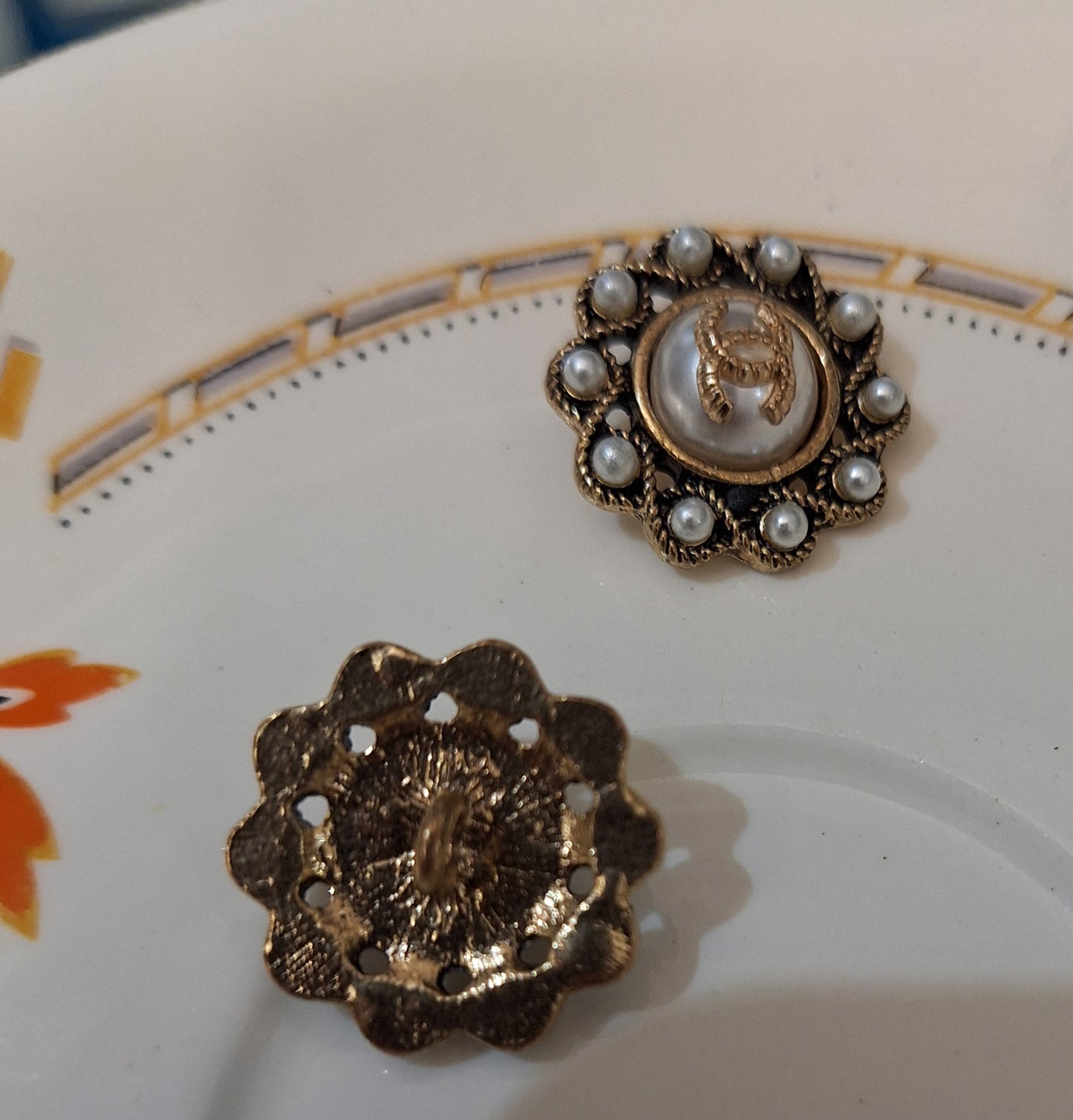 Buttons gold & pearls. 21 mm