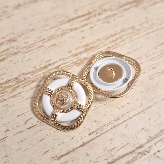 Buttons gold & white & pearls. 30 mm