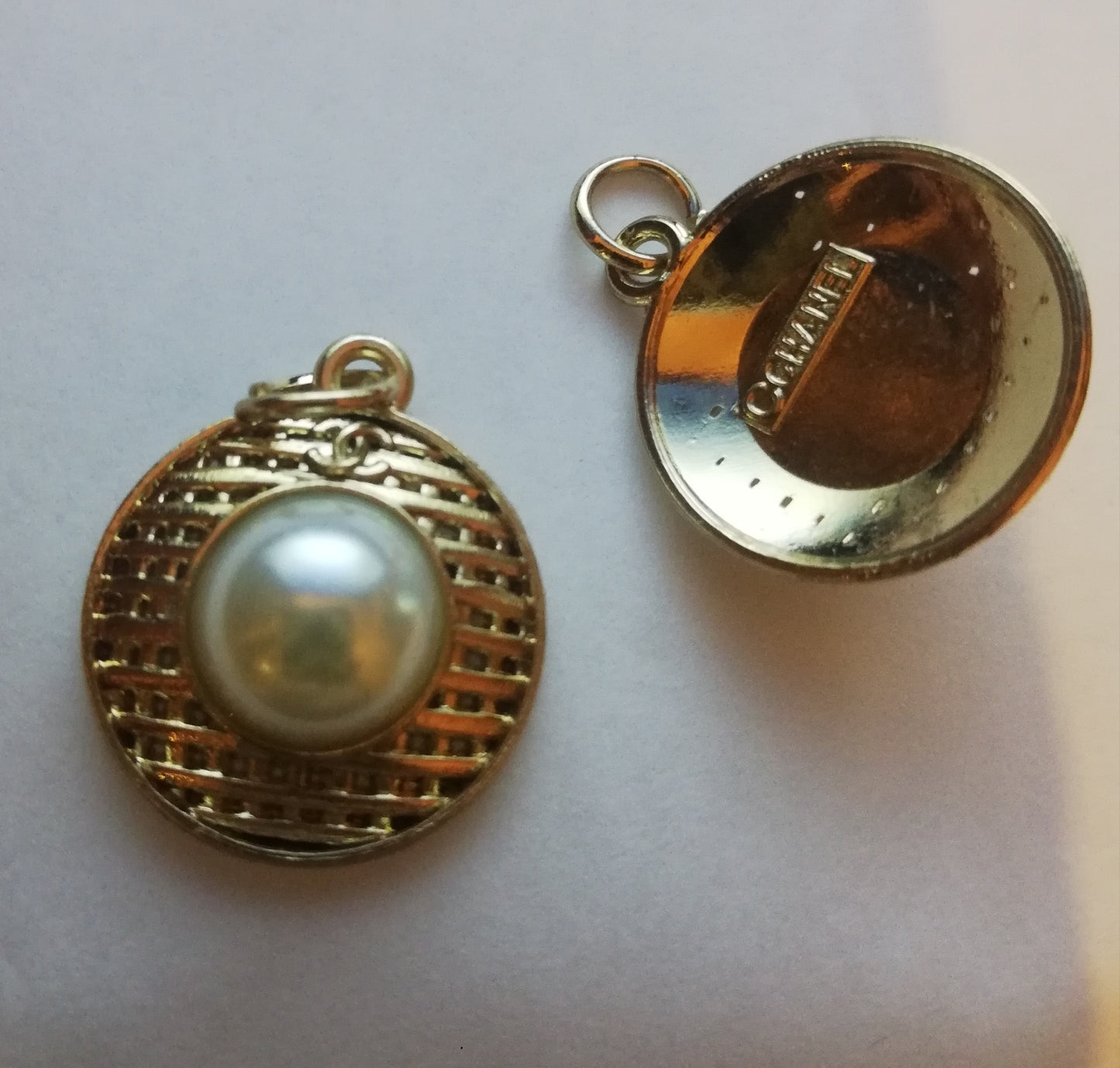 Pendants gold & pearl 20 mm