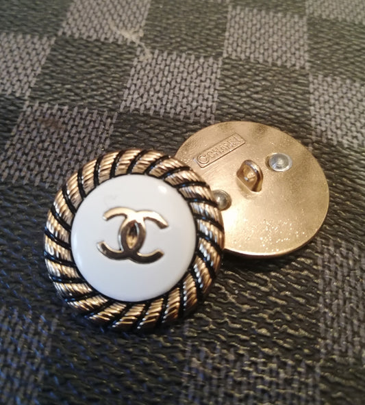 buttons  old Gold&white 24 mm