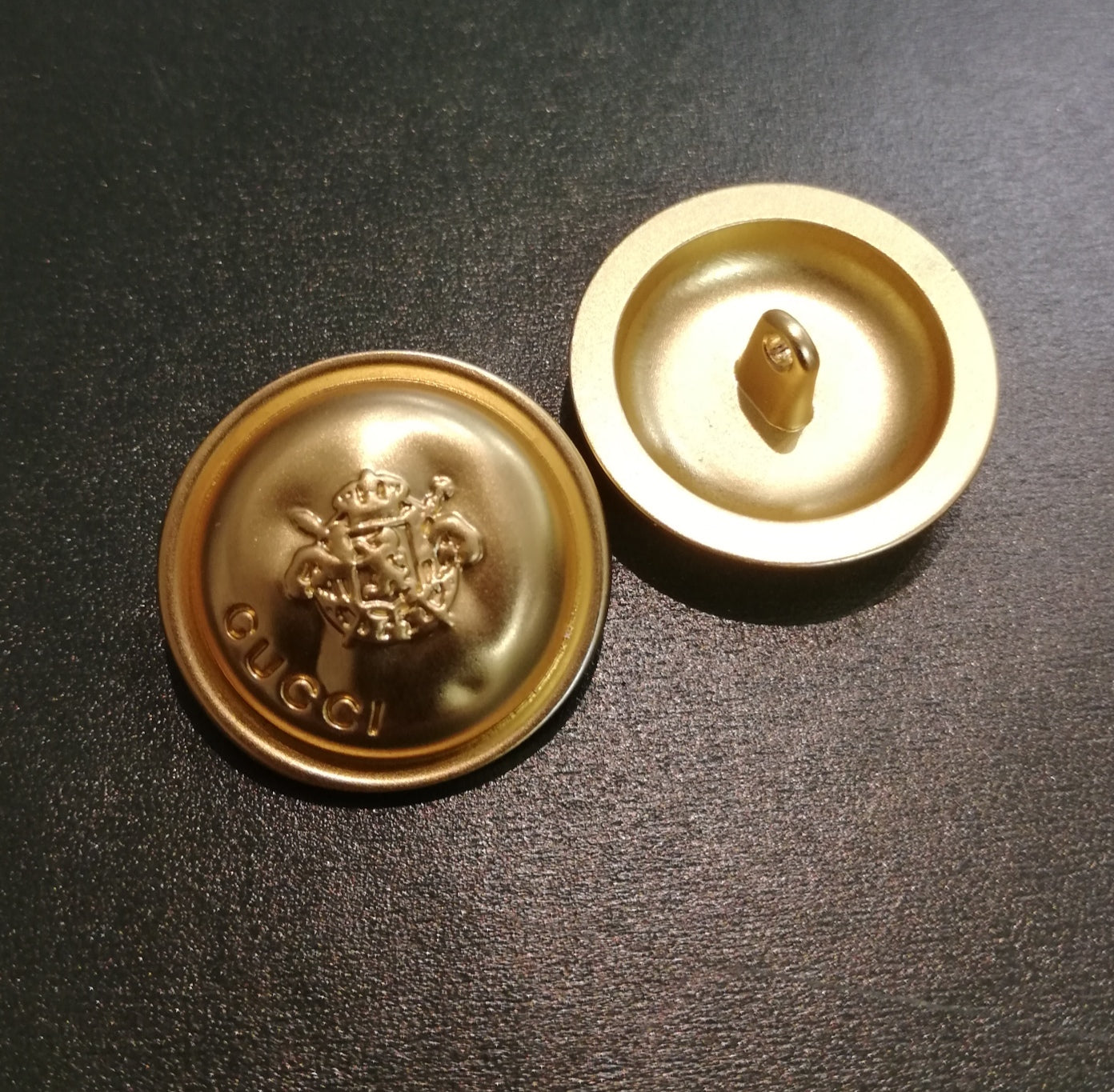 1 Buttons gold 17,5 mm