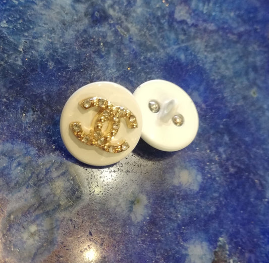 Buttons white, gold, zircon 15 mm