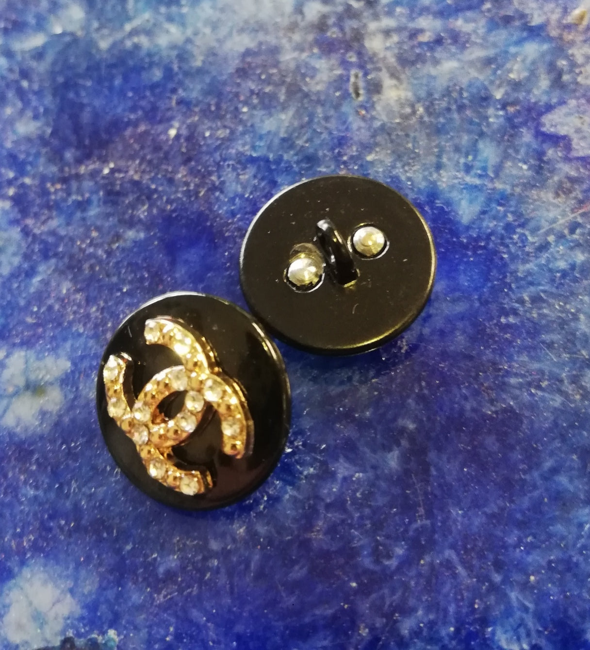 Buttons black, gold, zircon 15 mm