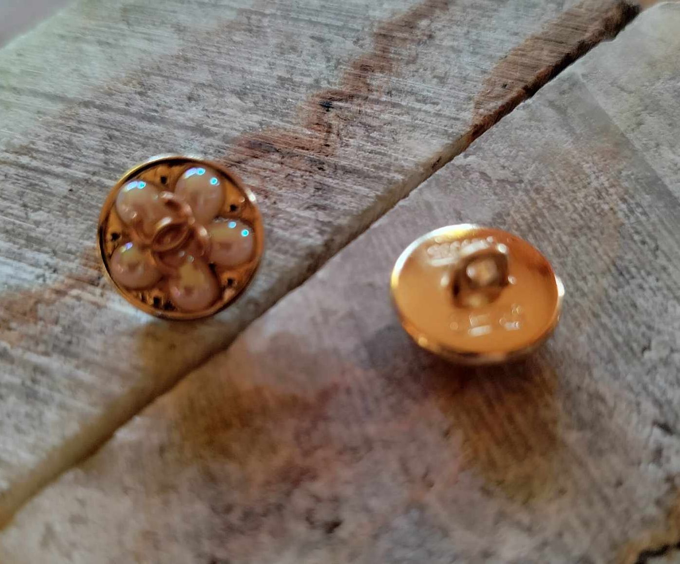 Buttons gold&pearls 13 mm