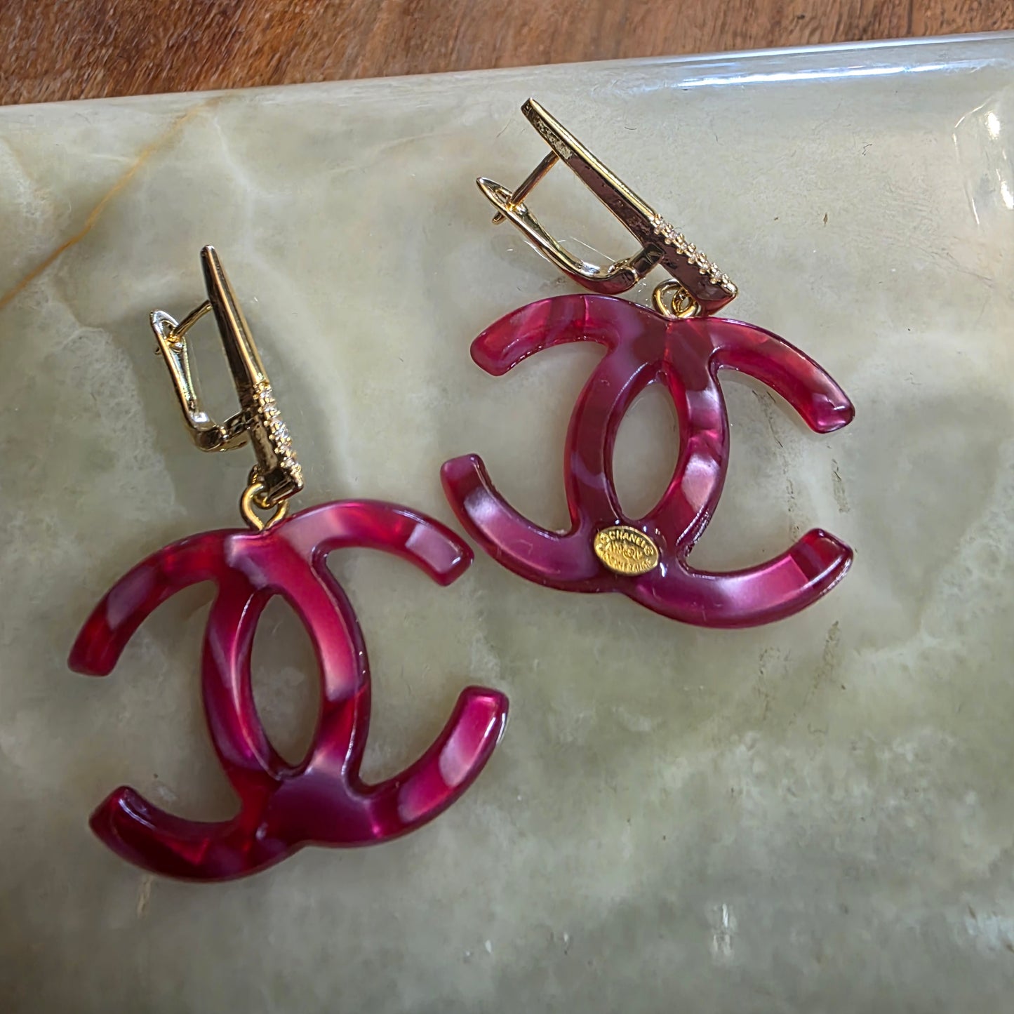 earrings, gold-plated brass and color pink plastic, stamped,32/47mm