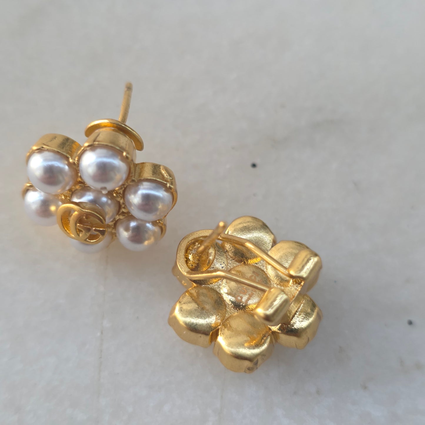 Earrings gold colors & pearls, stamped 15 mm