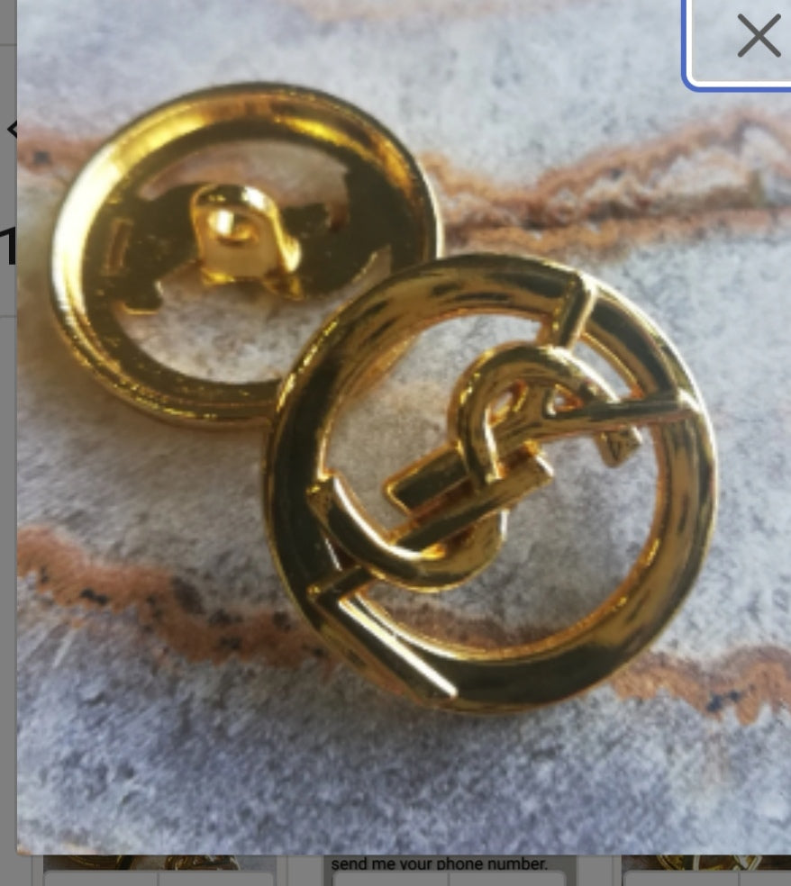 Buttons 1 pieces  gold 22 mm