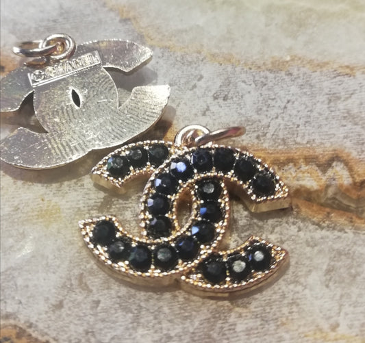 35z. 1 x pendants gold&black rhinestones 16/22 mm