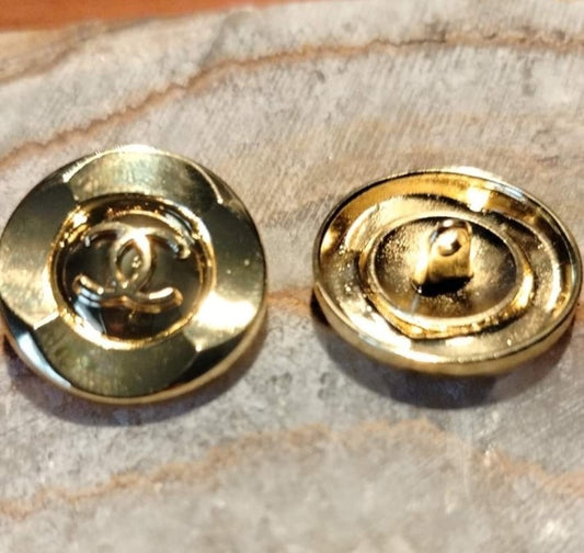 Buttons gold 24 mm