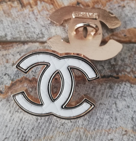 1 Buttons Gold&white 16/20mm