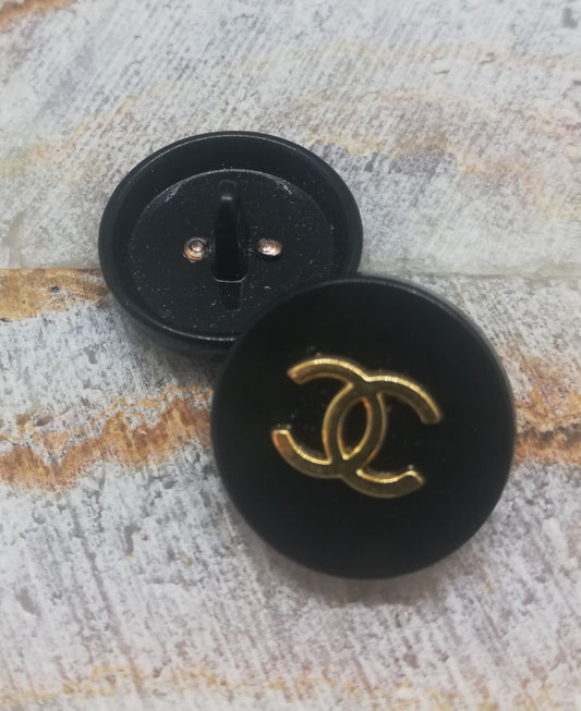 1 Buttons Black&gold 22 mm