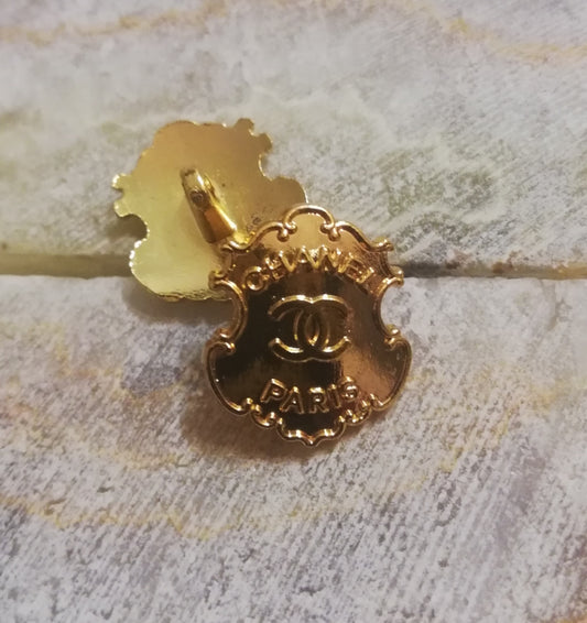 1 buttons gold 18 mm