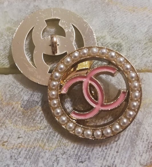 1 Buttons gold/pink/pearl 24 mm