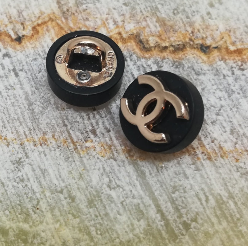 1 Buttons Black&gold 10 mm