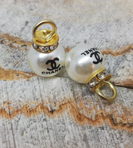 1 Buttons 12 mm pearl&gold 12 mm