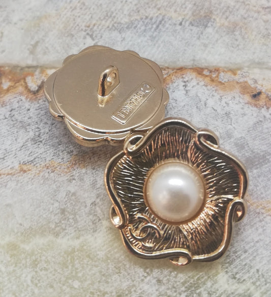 1 Buttons Gold&pearl 20 mm