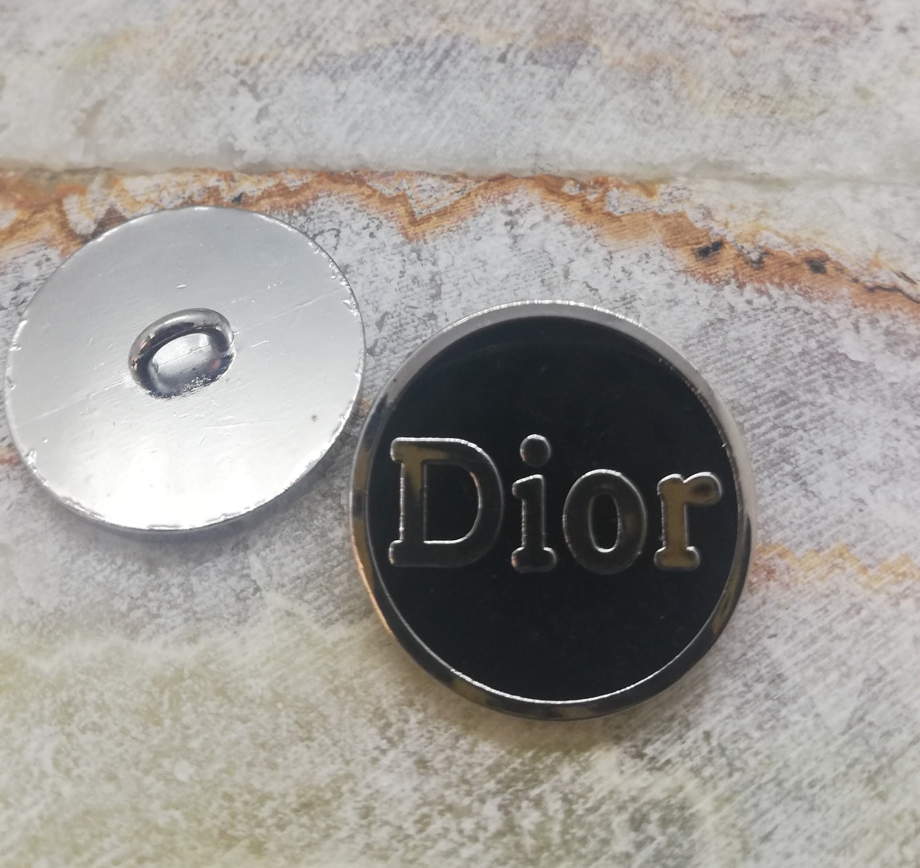 D1 buttons silver&black 20 mm