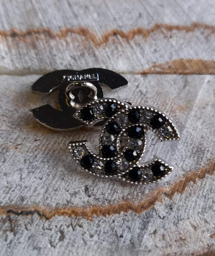 1 buttons silver&transparent&black rhinestones 18/22 mm